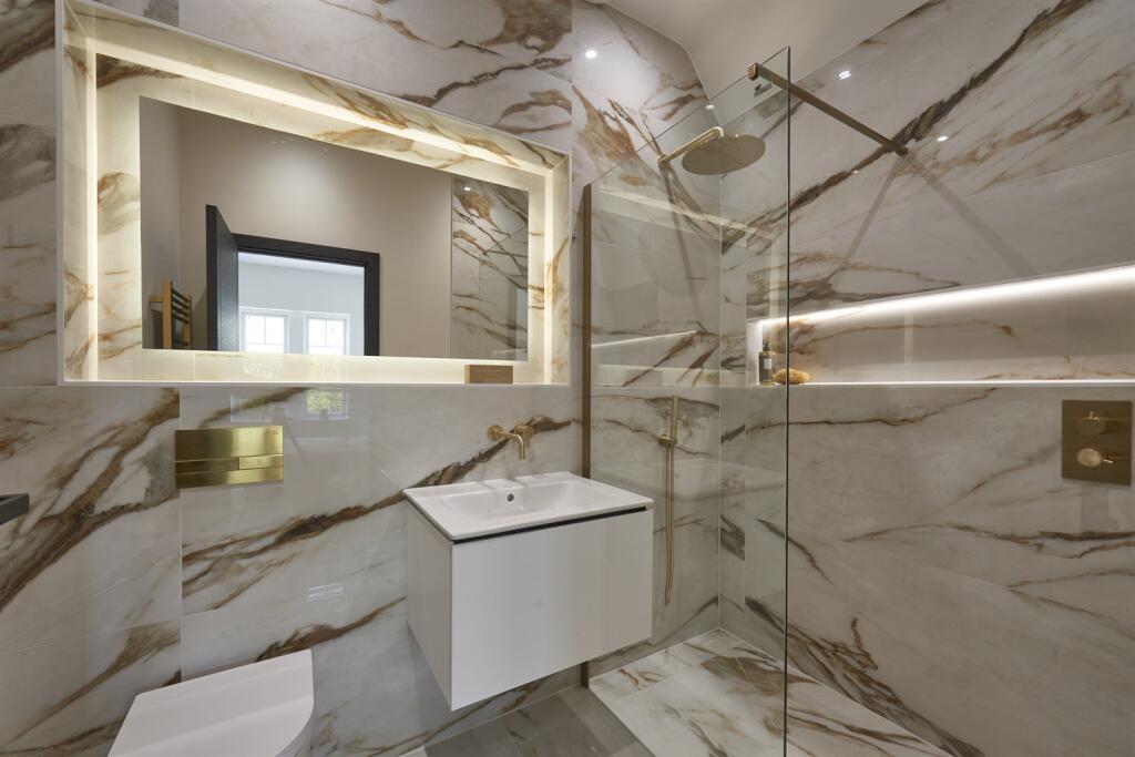 5 bedroom detached house for sale in Hale Road, Hale, WA15